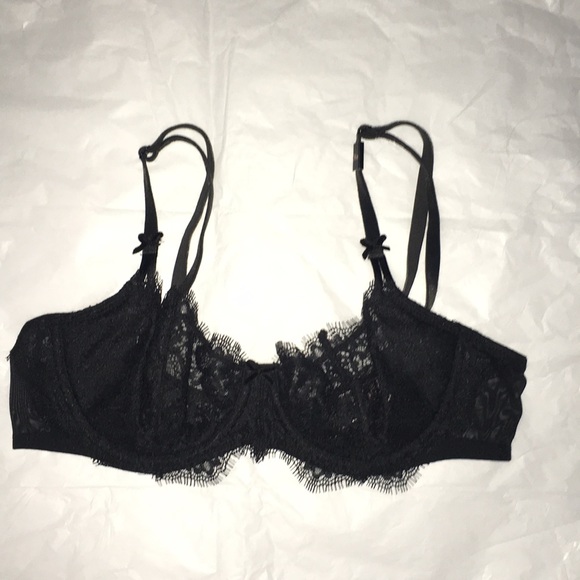 Victoria's Secret Other - Victoria’s Secret push-up without padding bra